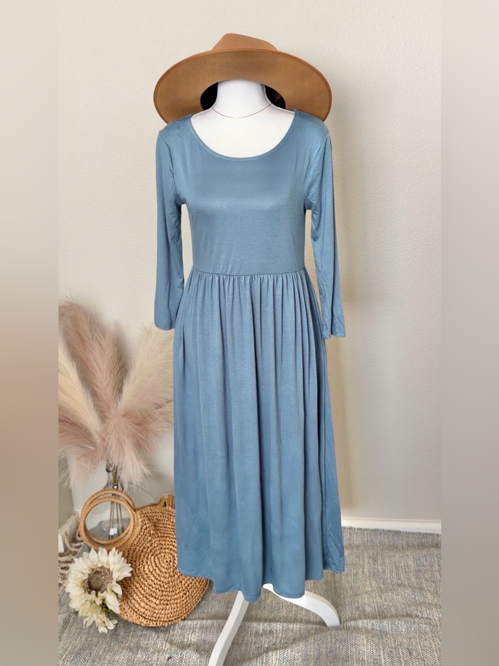 Zenana- Classic Scoop Neck Dress - Dusty Blue